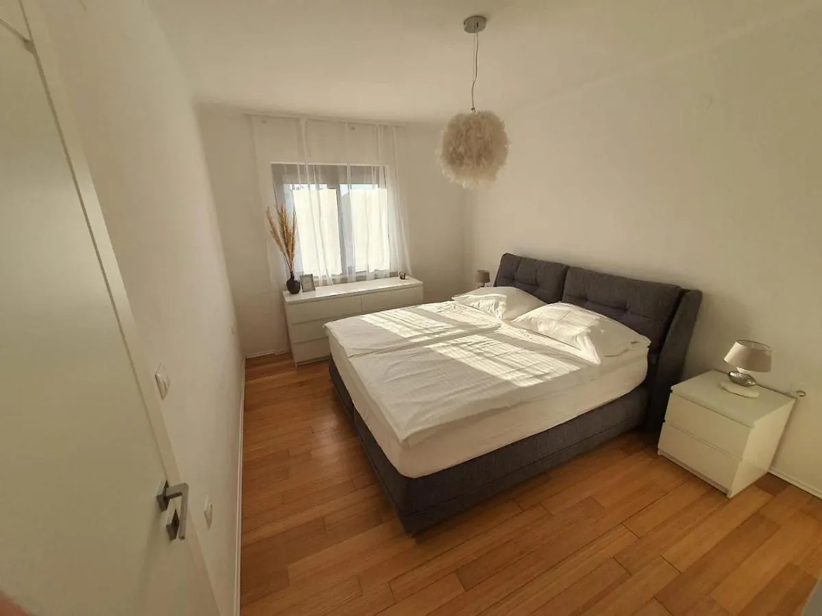 Apartman Roberta Medulin 0*,  Croatia